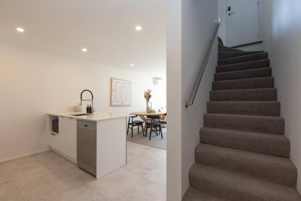 Inner City Luxury With Free Parking Christchurch Extérieur photo