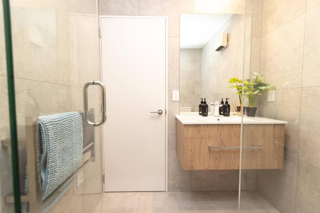 Inner City Luxury With Free Parking Christchurch Extérieur photo